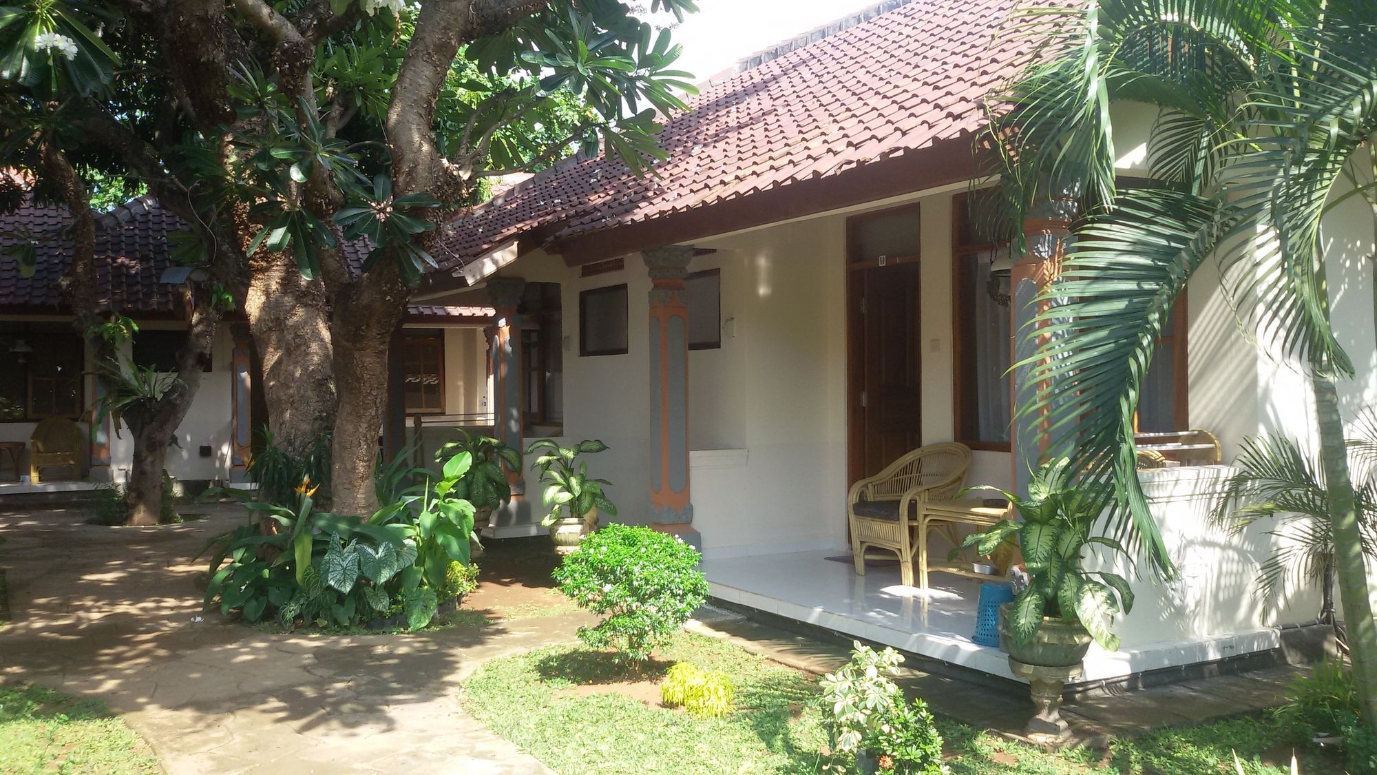 Lovina Beach Hotel Buleleng Exterior foto