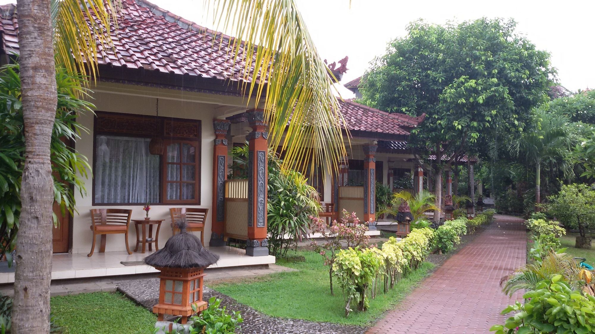Lovina Beach Hotel Buleleng Exterior foto