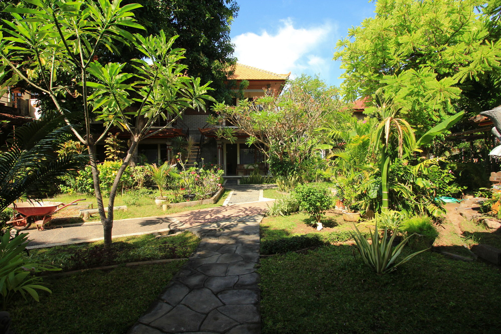 Lovina Beach Hotel Buleleng Exterior foto